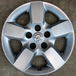 Nissan Rogue hubcap 16 inch H53077